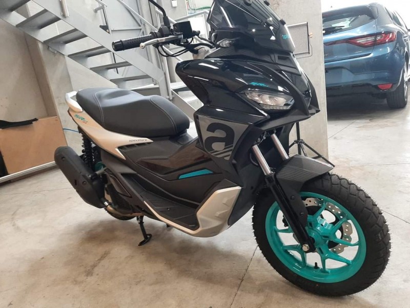 Aprilia sr125 gt